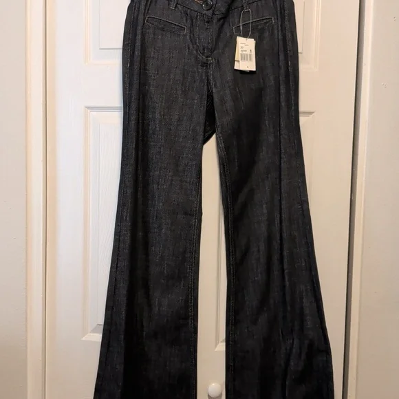 Women's Flare & Wide Leg Classic Jeans From Cabi - Picture 1 of 7